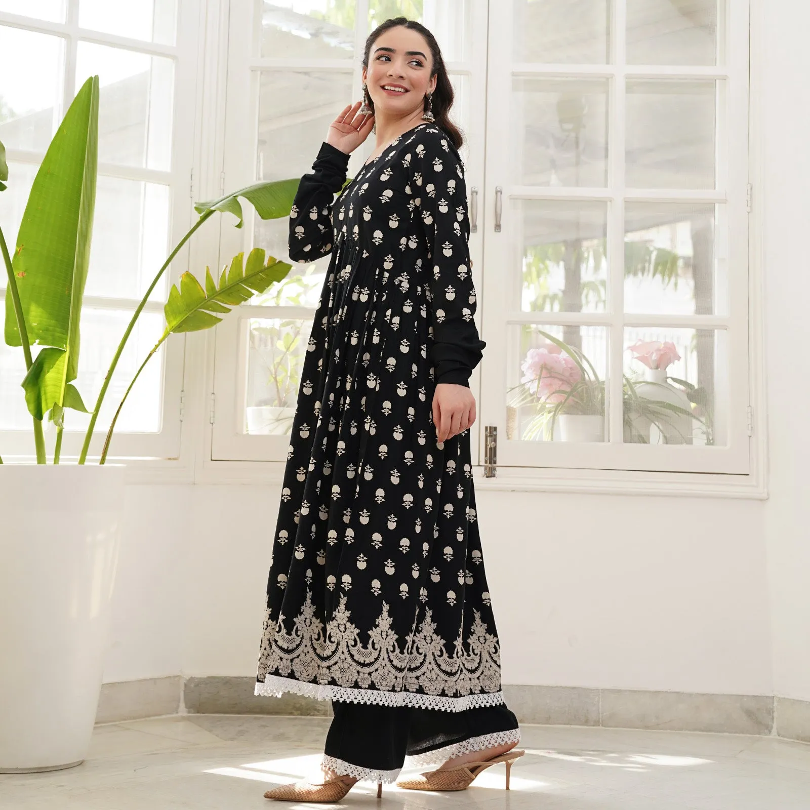 Black Front Gathered Kurta Pant Co-ord Set