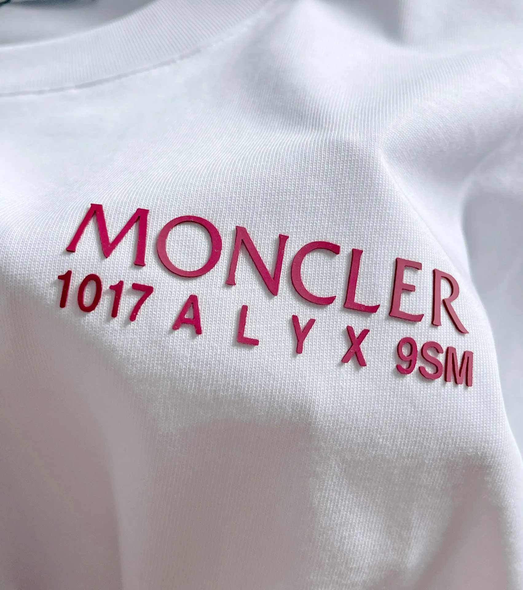 Camiseta Moncler Branca 8