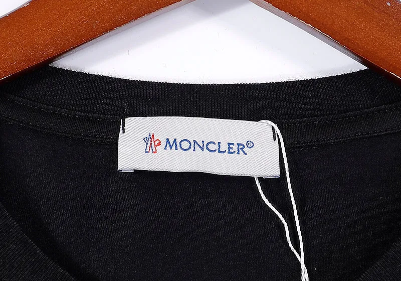 Camiseta Moncler Preta 25